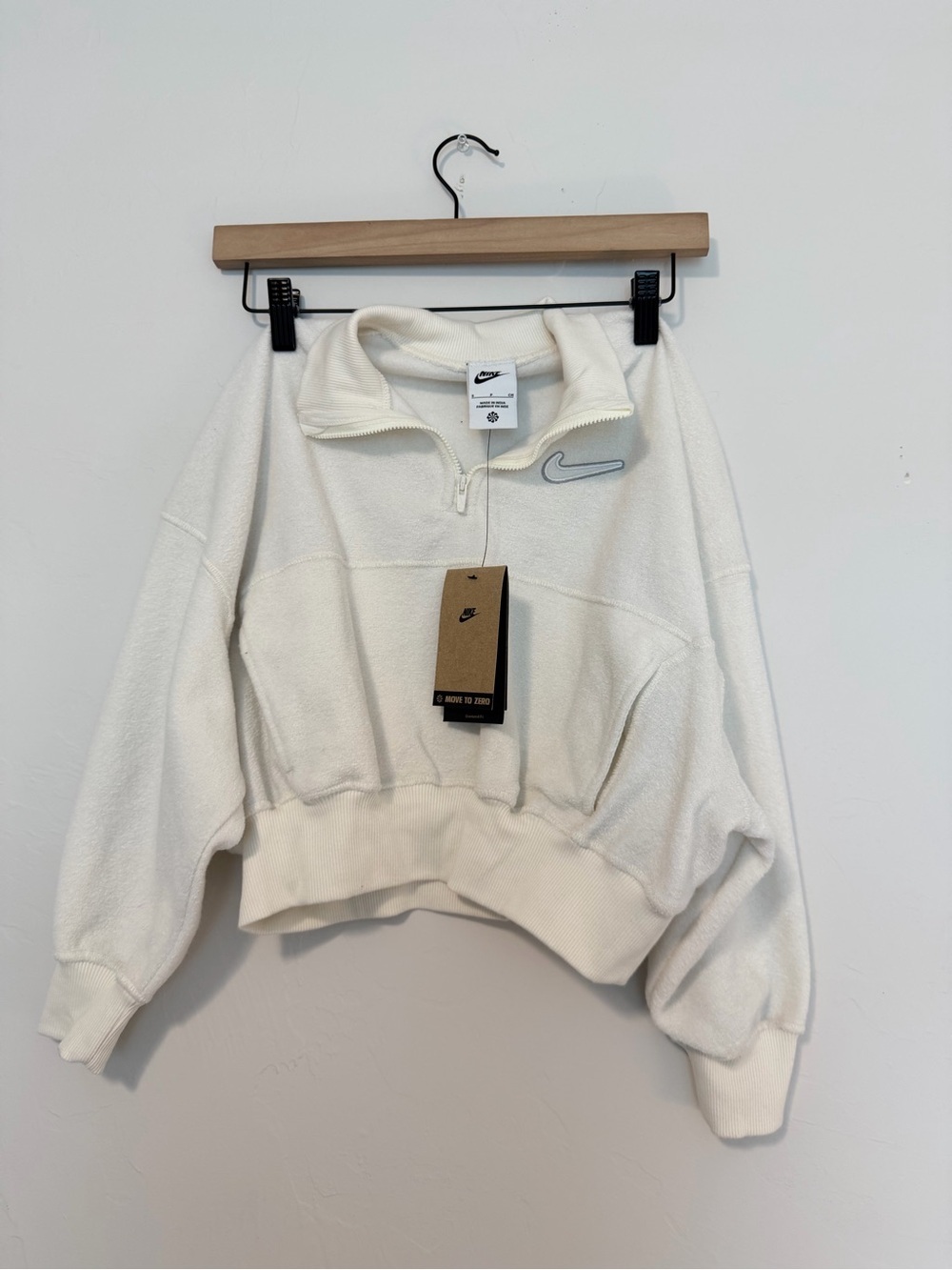 NEW Nike kidsgirls Cream Quarter-Zip Fleece Cropped Pullover size small - Picture 2 of 7
